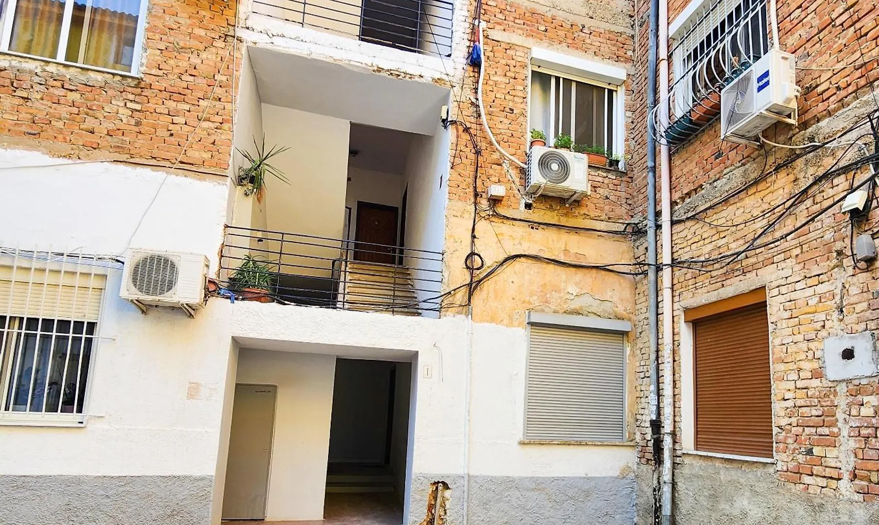 Apartment Sweet Vintage Tiran 0*,